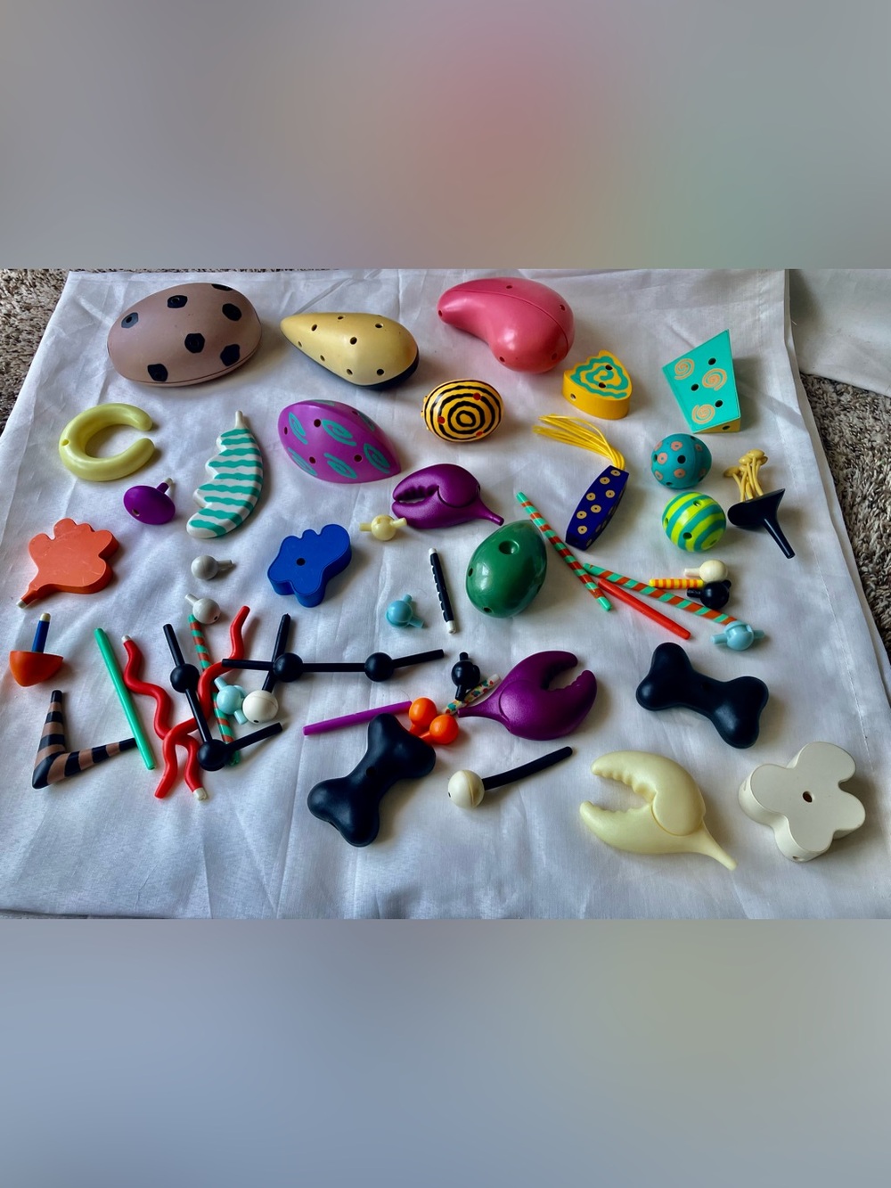 ZoLO Blocks Vintage Creative Building Toy 50 Assorted Pieces Lot.